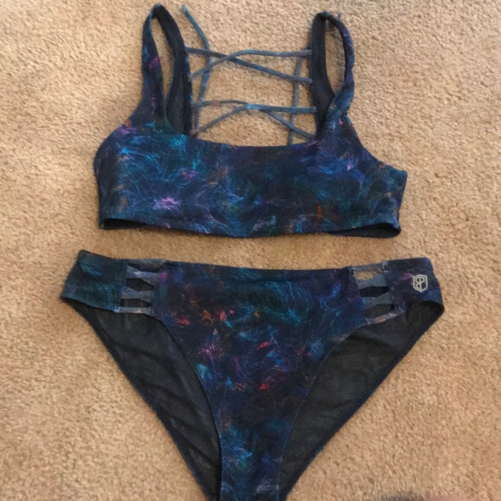 Born Primitive bikini “it’s a blur”